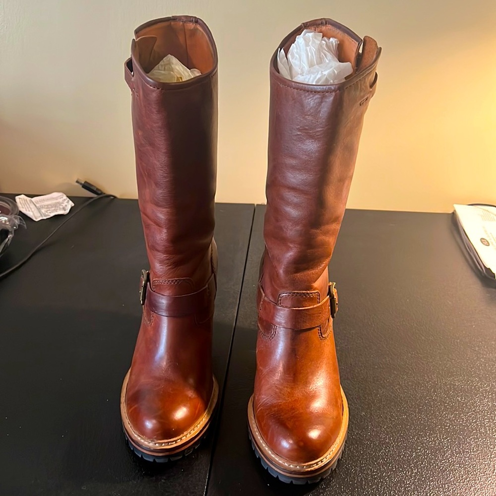 Beautiful Frye Leather Boots